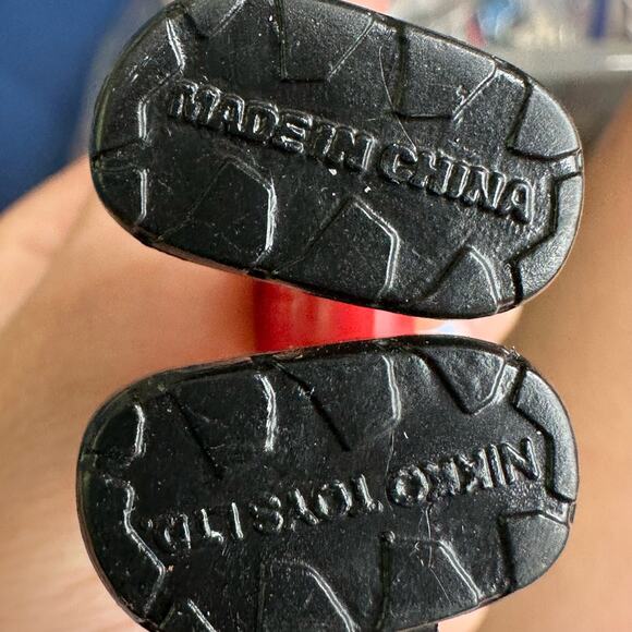 Nikko Toys Ltd Construction Worker & Fire Fighter Mini Action Figure Toy 2pc Set - Picture 3 of 3